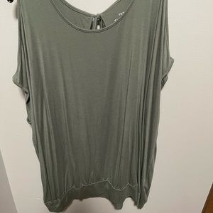 Torrid short sleeve top
